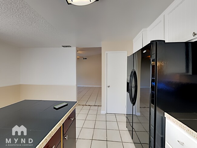 Photo - 7707 Canova Way