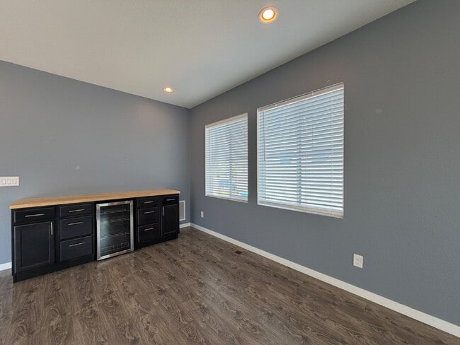 Photo - Georgous Three Bedroom Home in Reunion with Private Office, Loft & Chef’s Kitchen!