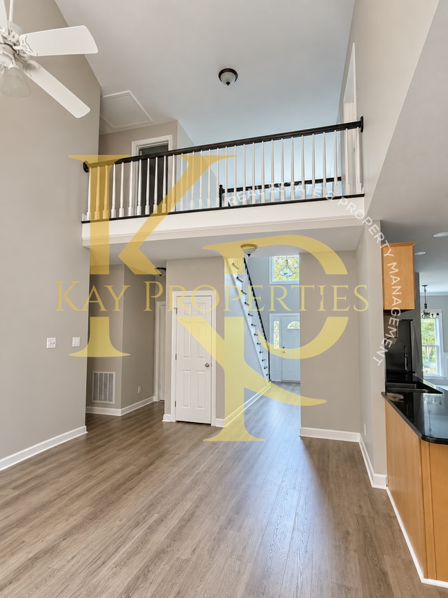 506 Shropshire Ct