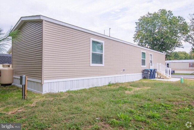 Building Photo - 1679 S State St Rental