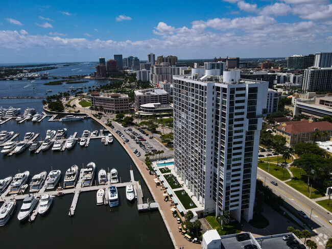 Building Photo - 400 N Flagler Dr Unit 702 Rental