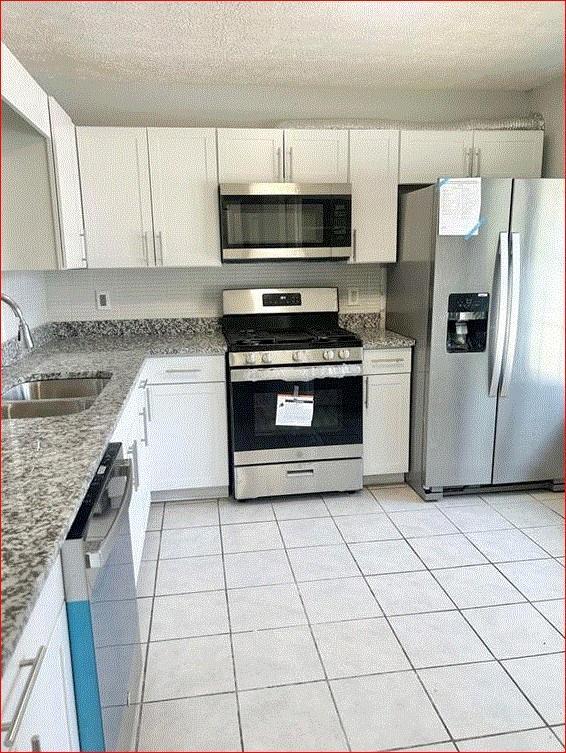 Photo - 1021 Thornwoode Ln