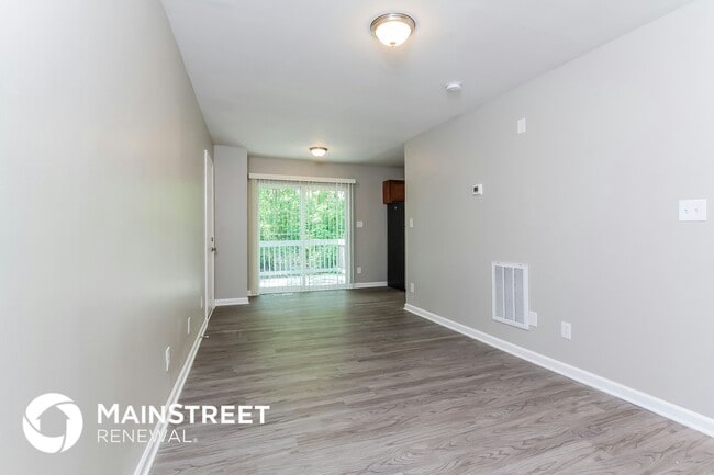 Photo - 2711 Kendrick Dr