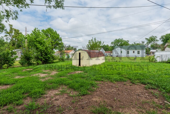 Photo - 2732 N Grove St