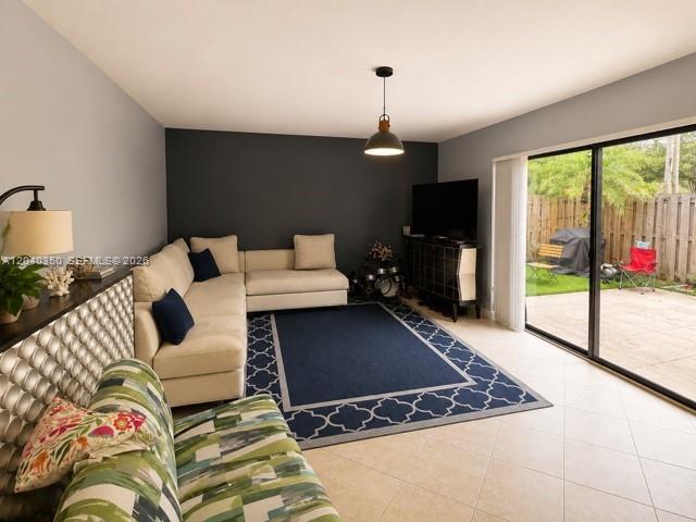 Photo - 9954 NW 6th Pl