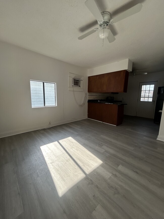 Photo - 2903 Marshall Ave