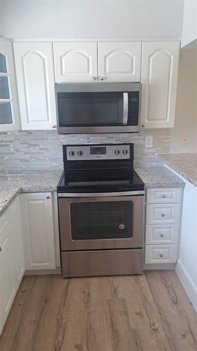 Photo - 2415 Lincoln St Unit 307