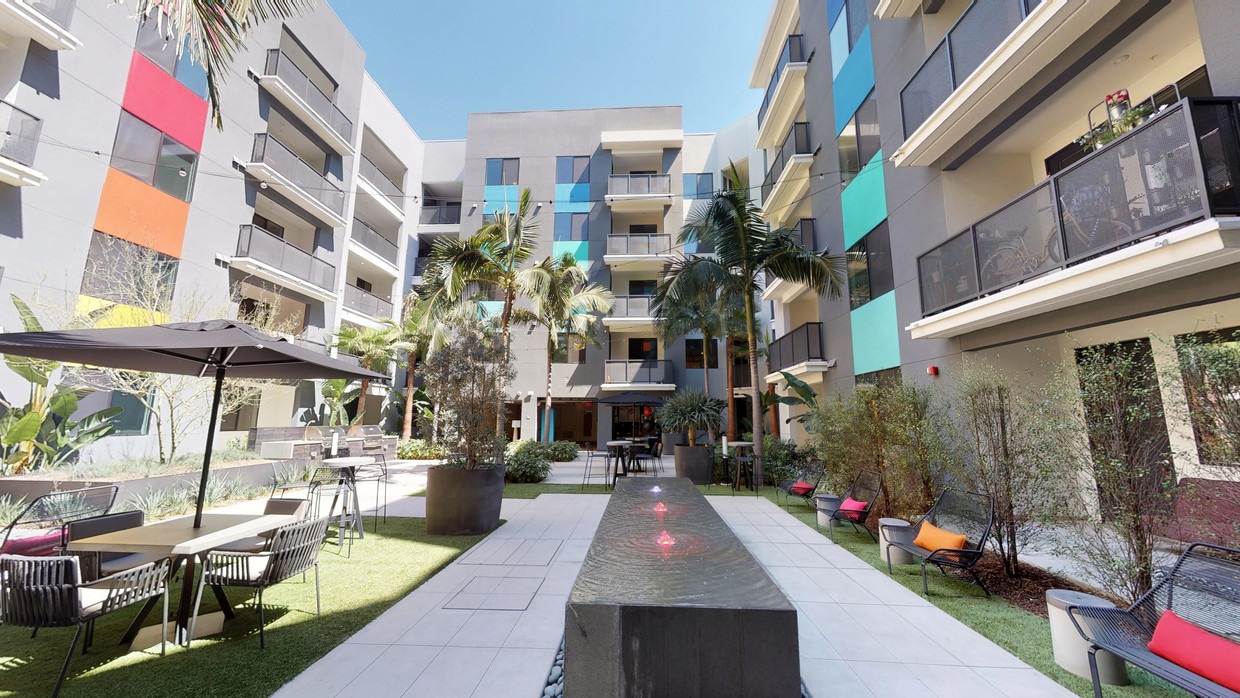 Photo - The George Apartments