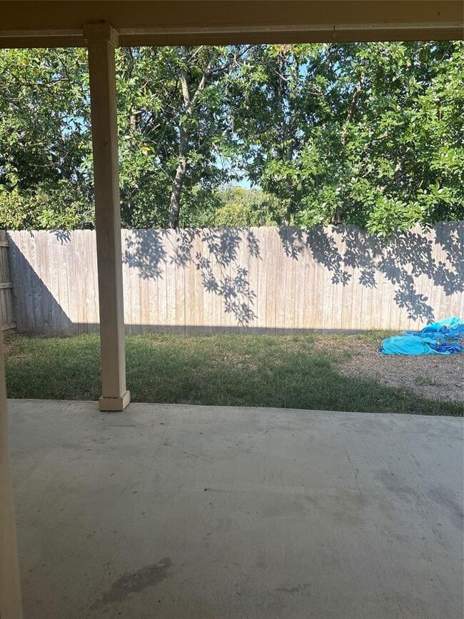 Photo - 142 Samuel Dr