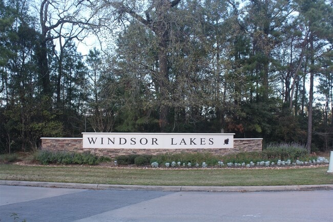 Photo - 111 W Kentwick Pl