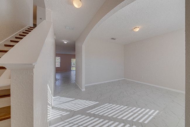 Photo - 16647 Broadford Ln