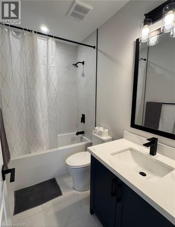 Photo - 132 Hodgkins Ave