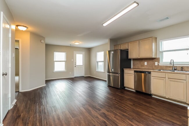 Photo - 12134 Carriage Oak Cir