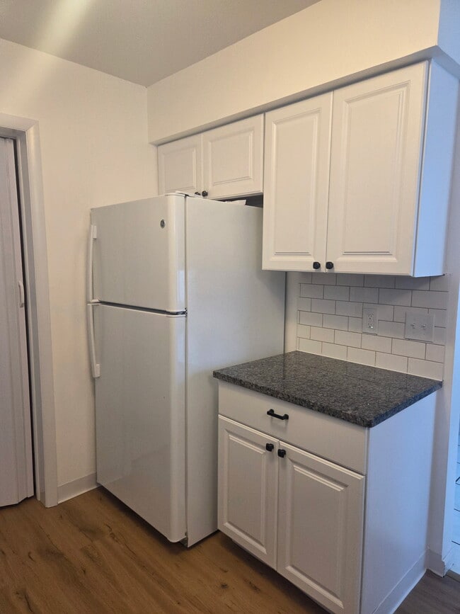 Photo - 104 Laurel Ct