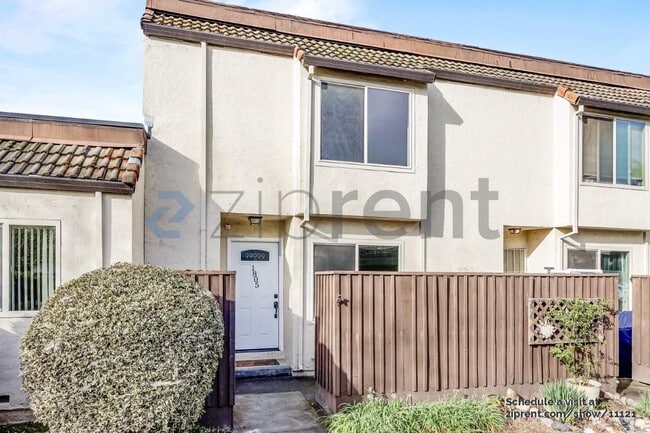 Photo - 1805 Primavera Dr