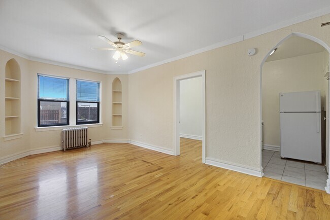 4829 N Damen Ave Unit 309