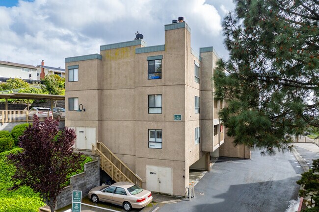 Photo - Ventana Ridge