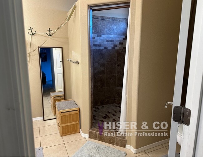 Photo - 7143 E Alvarado Dr