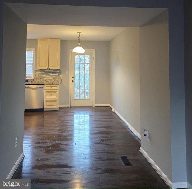 Photo - 12977 Abner Ave