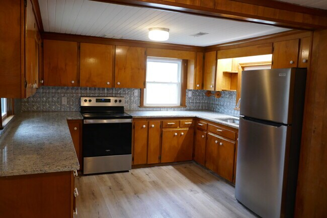 Photo - 132 Hwy 343 North