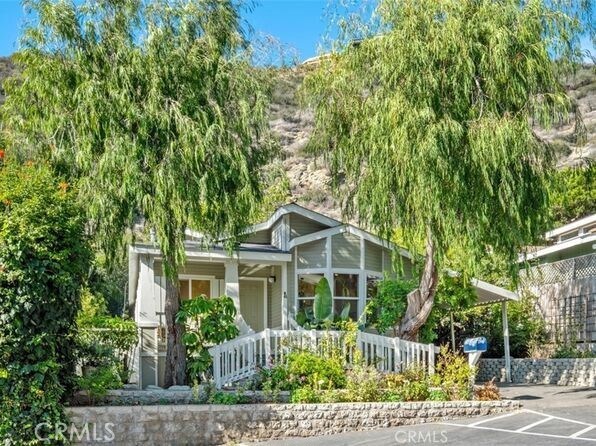 Photo - 16 N Stonington Rd