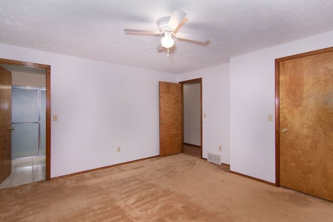 Photo - Spacious 5 Bedroom 3.5 Bath North Spokane ...