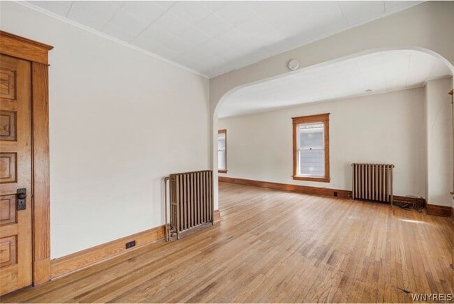 Photo - 1067 Tonawanda St