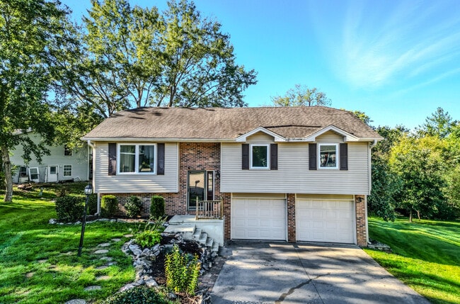 Photo - 4320 W Brookview Ct