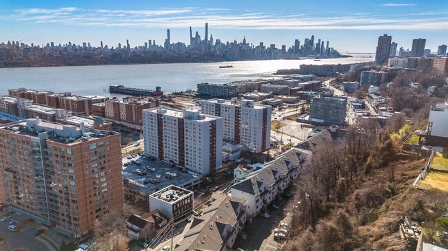 Photo - 19 Legend Hills Dr