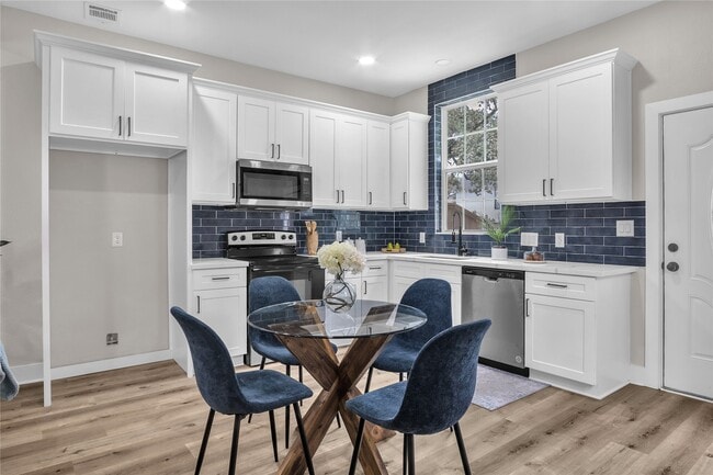 Photo - 3119 Avenue M