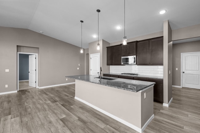 Photo - 1702 Rivercroft Dr