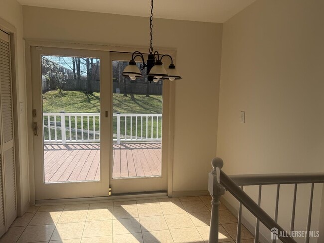 Photo - 13 Oakwood Dr