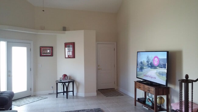 Photo - 411 Jackson Ave