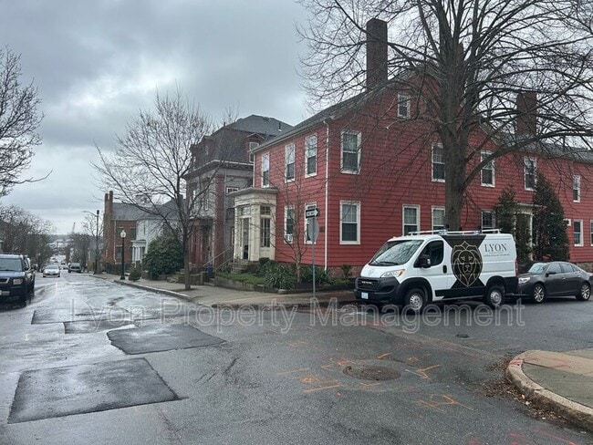 Photo - 44 7th St Unit 2