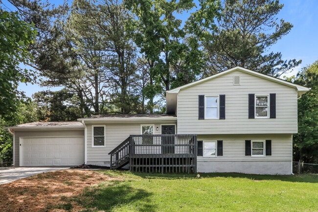 Building Photo - 585 Cedar Ct