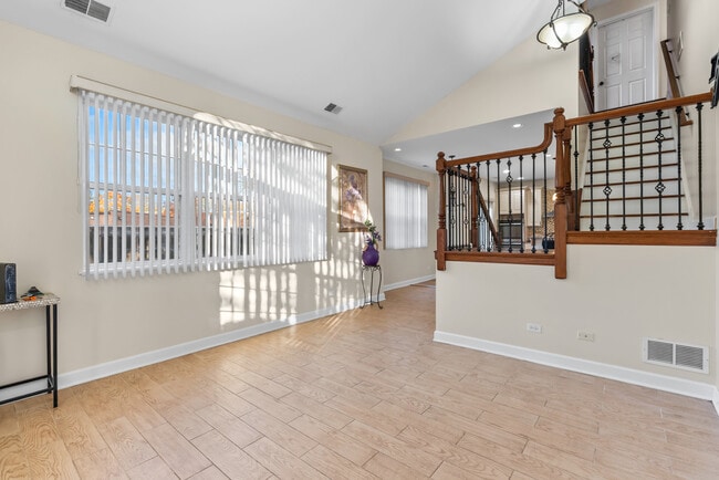 Photo - 120 Stonewood Pl Unidad 7-C