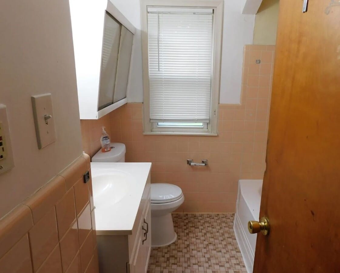 Charming 3 bed 1 bath Bungalow in Eastpointe - Charming 3 bed 1 bath Bungalow in Eastpointe Casa