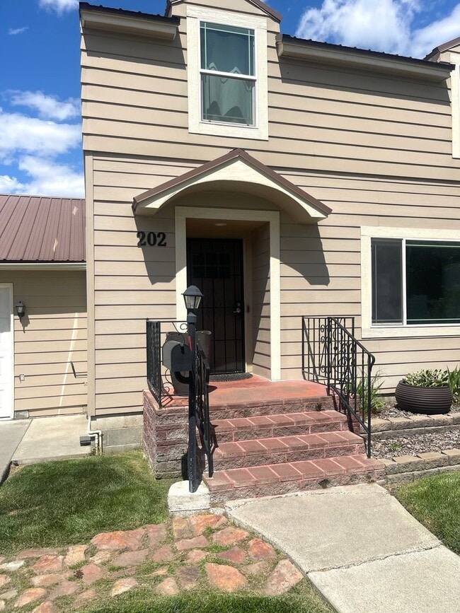 Photo - Beautifully Updated 4-Bedroom Home in the Heart of Richland