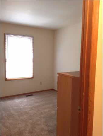Photo - 3 bedroom, 2.5 bath townhome: Cedar Grove ... Unit 718 West 17th Street