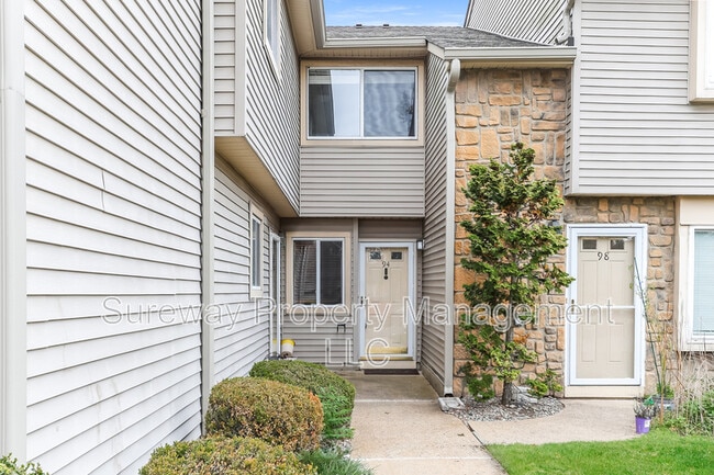 Building Photo - 94 Teal Ct