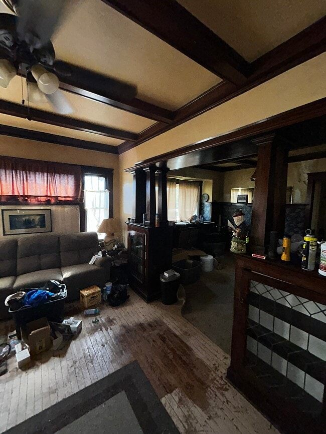 Photo - 830 N Wood River Ave