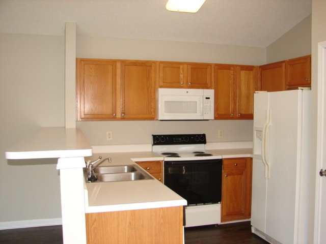 Photo - 404 Kinship Ln