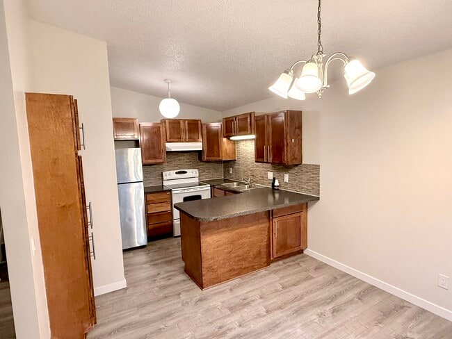 Photo - 16199 Flagstaff Ct S