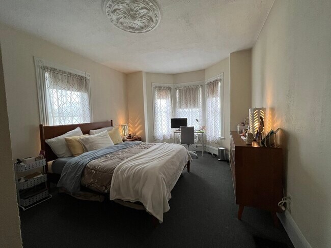 Photo - 60 Hichborn St Unit 1