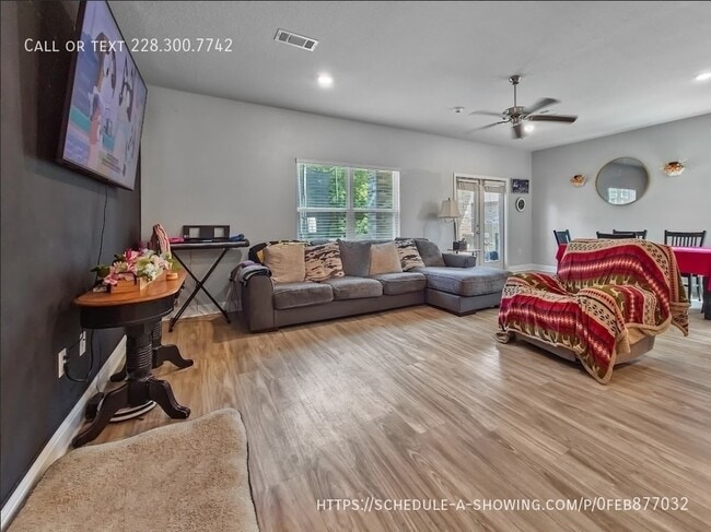 Photo - 5065 Fairbury Way