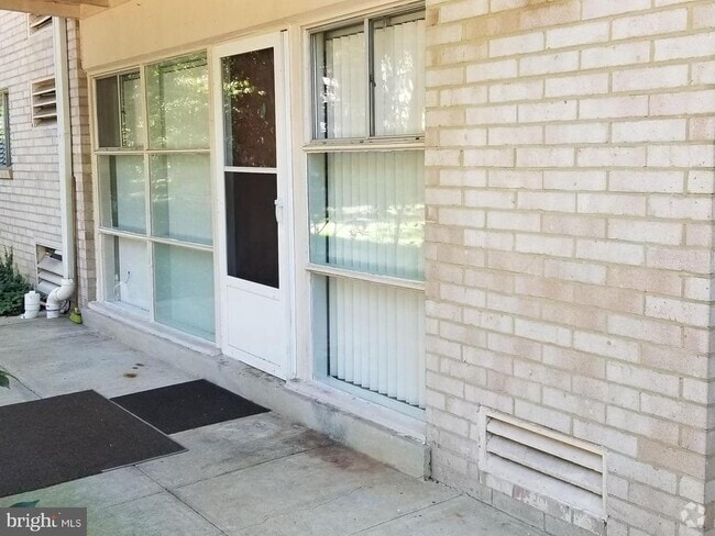 Building Photo - 7759 Donnybrook Ct Unit 105 Rental