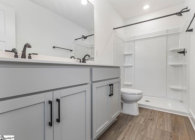 Photo - 234 Pine Breeze Wy