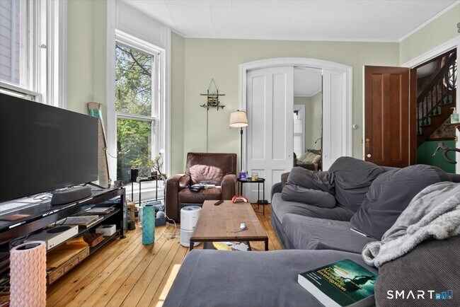 Photo - 285 Humphrey St Unit 1