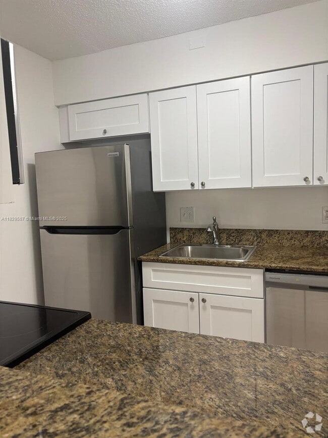 Building Photo - 19800 SW 103rd Ct Unit 104 Rental