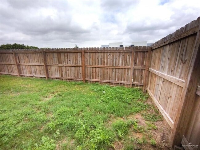 Photo - 1001 N Maryland St Unit 2